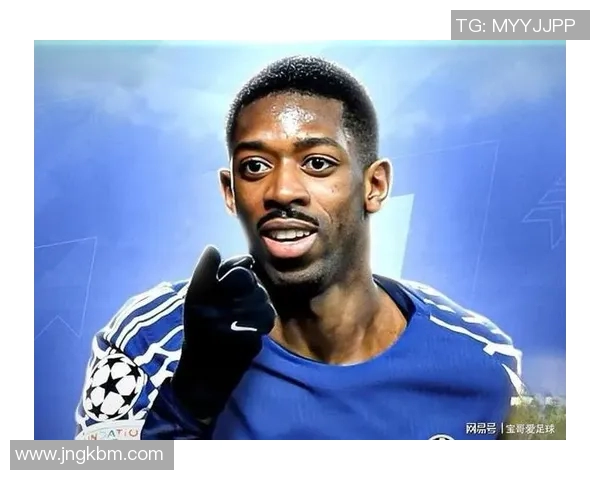 绿帽子足球明星的传奇人生与场上风采揭秘