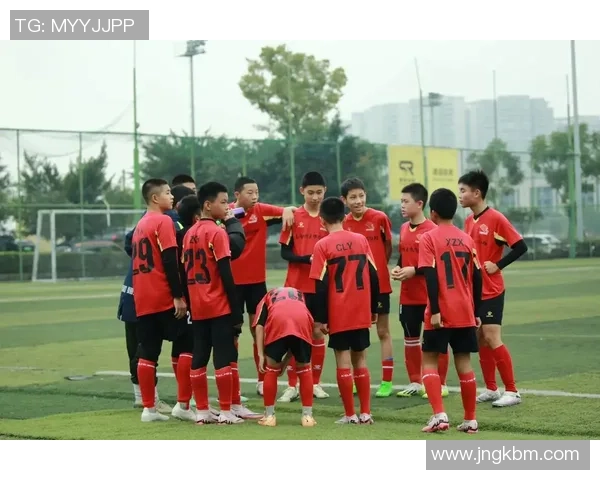 提升球技的线上足球课让你在家也能成为足球高手